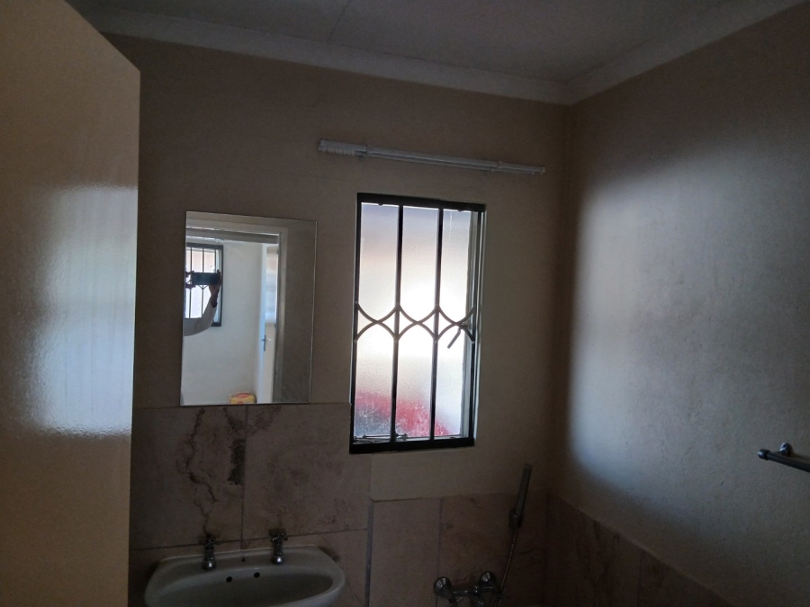 To Let 4 Bedroom Property for Rent in Freedom Park A North West